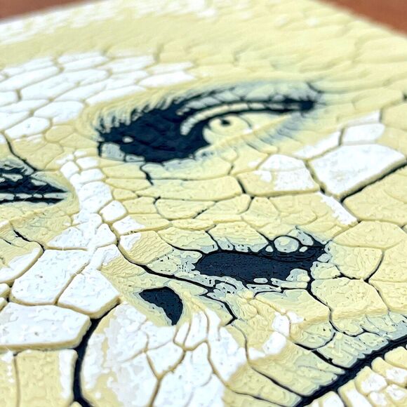 Wall Art, Face in the Desert, Surreal Cracked Earth Face - Picture 6 of 10